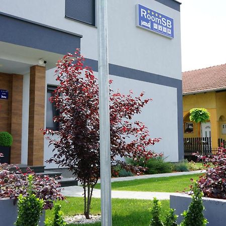 Rooms Slavonski Brod Exterior foto