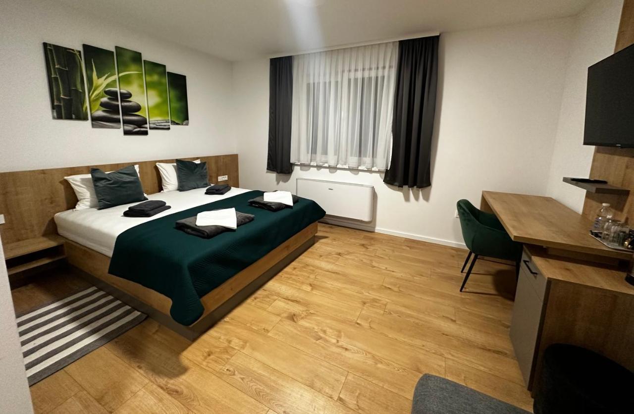 Rooms Slavonski Brod Exterior foto