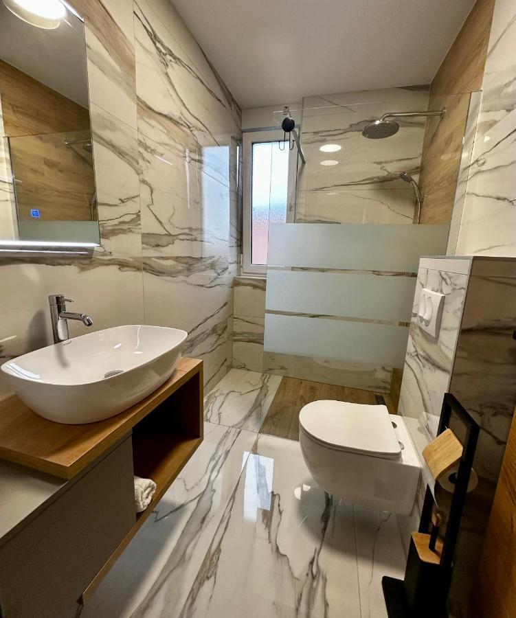 Rooms Slavonski Brod Exterior foto